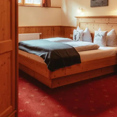 Hotell Walcher 3*